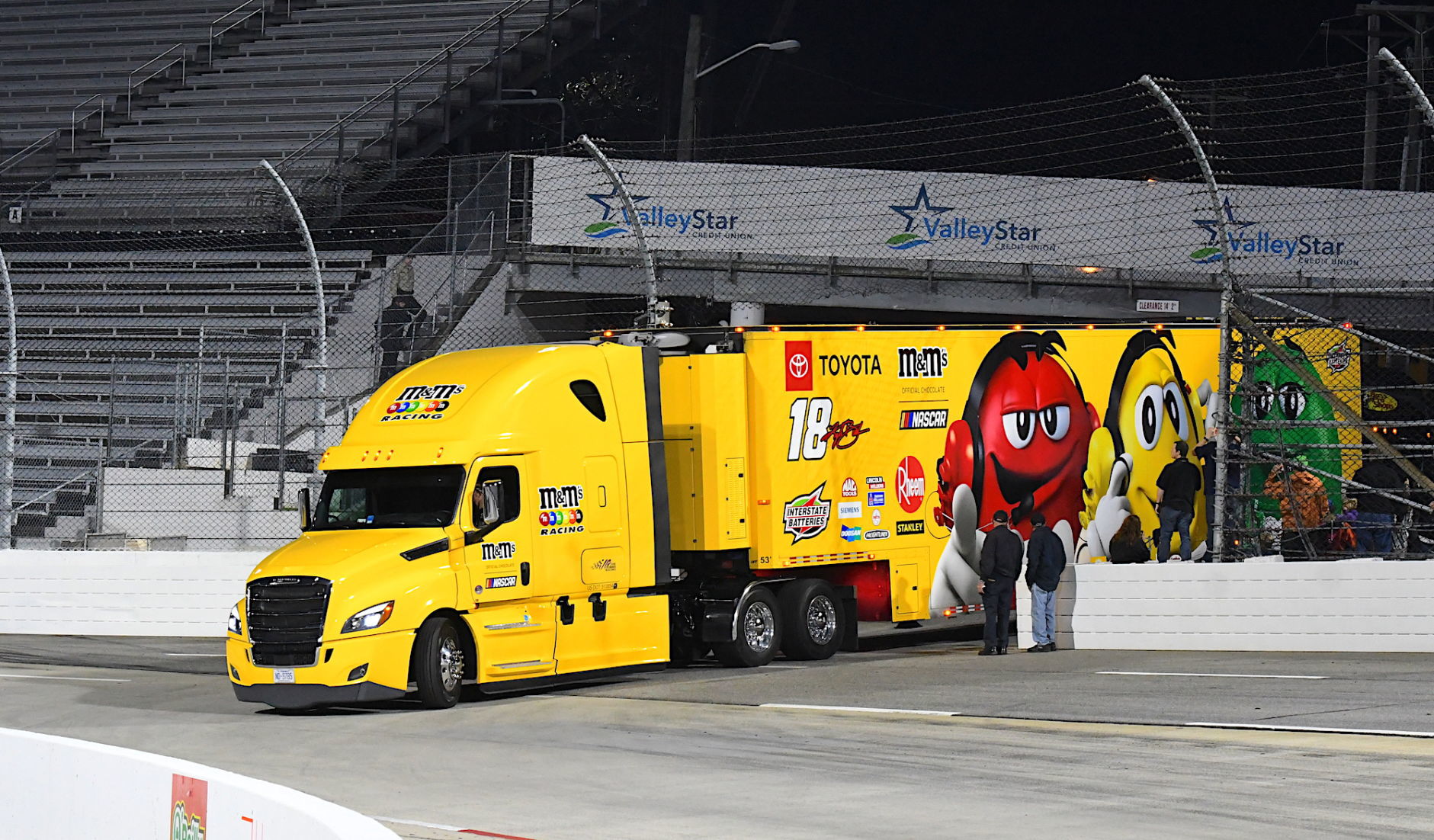 Hauler Parade 4
